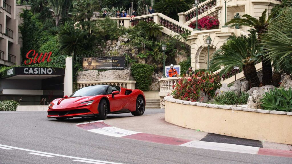 Ferrari SF90 Stradale