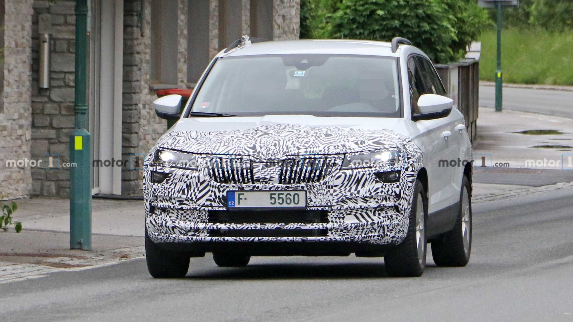 Skoda Karoq (шпигунські фото)