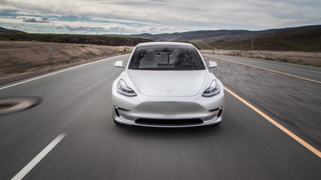 Tesla Model 3 2018 року