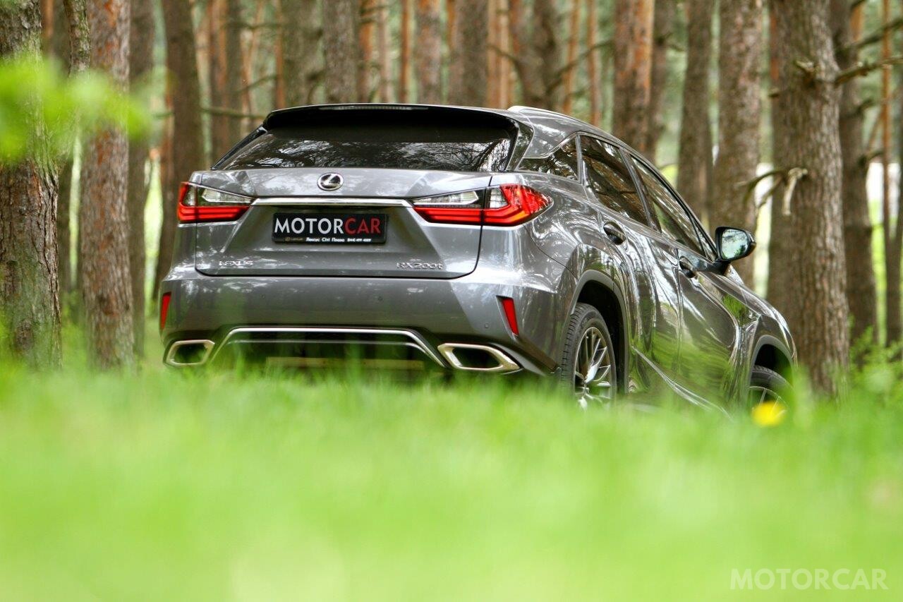 Lexus RX200t