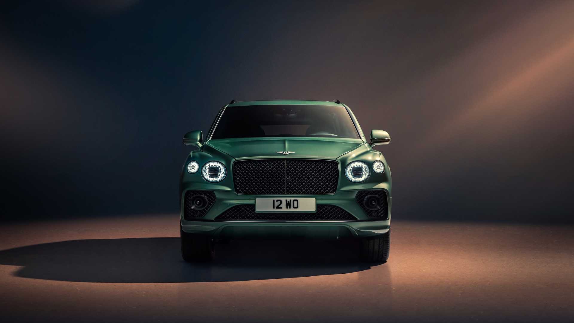 Bentley Bentayga 2021 року