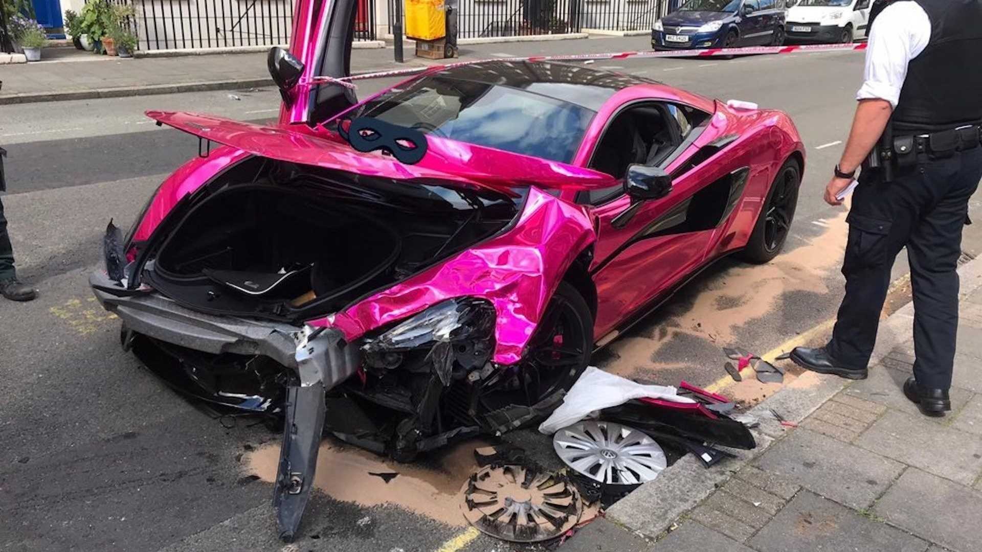McLaren 570S (аварія)