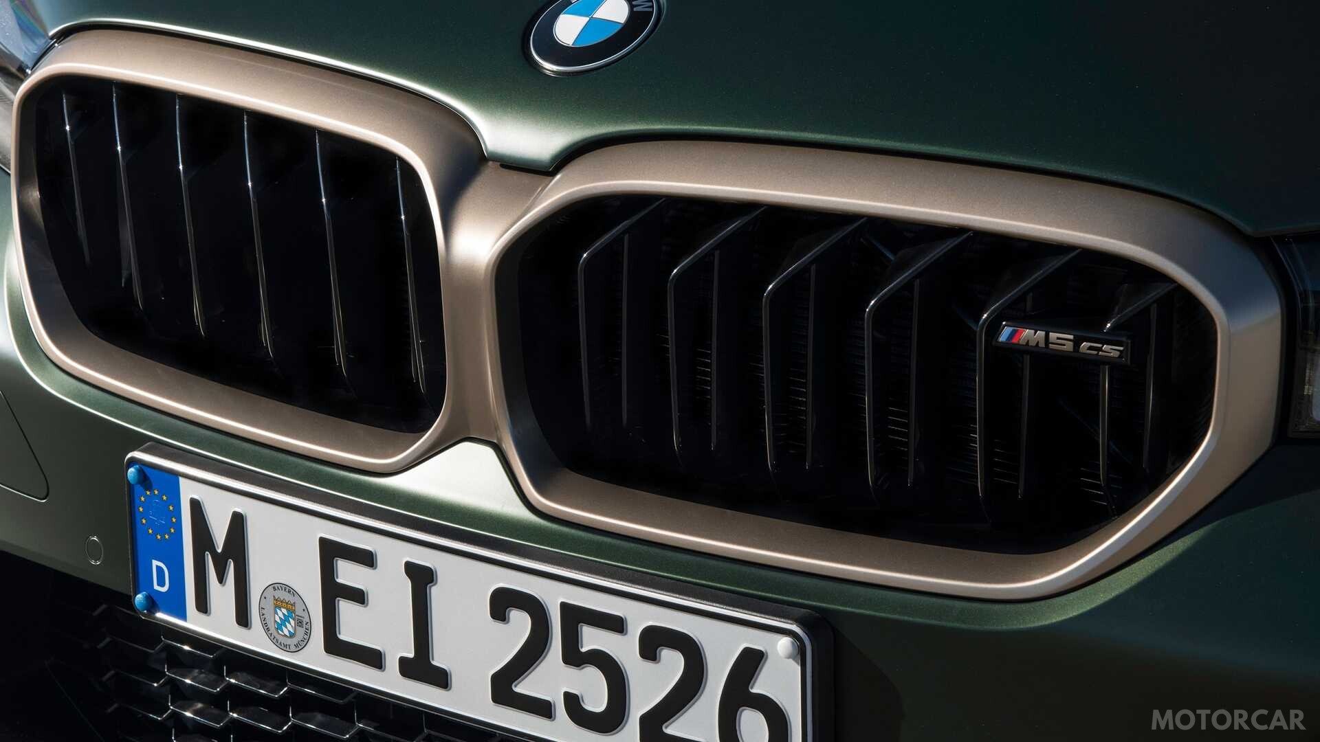 BMW M5 CS 2021 року