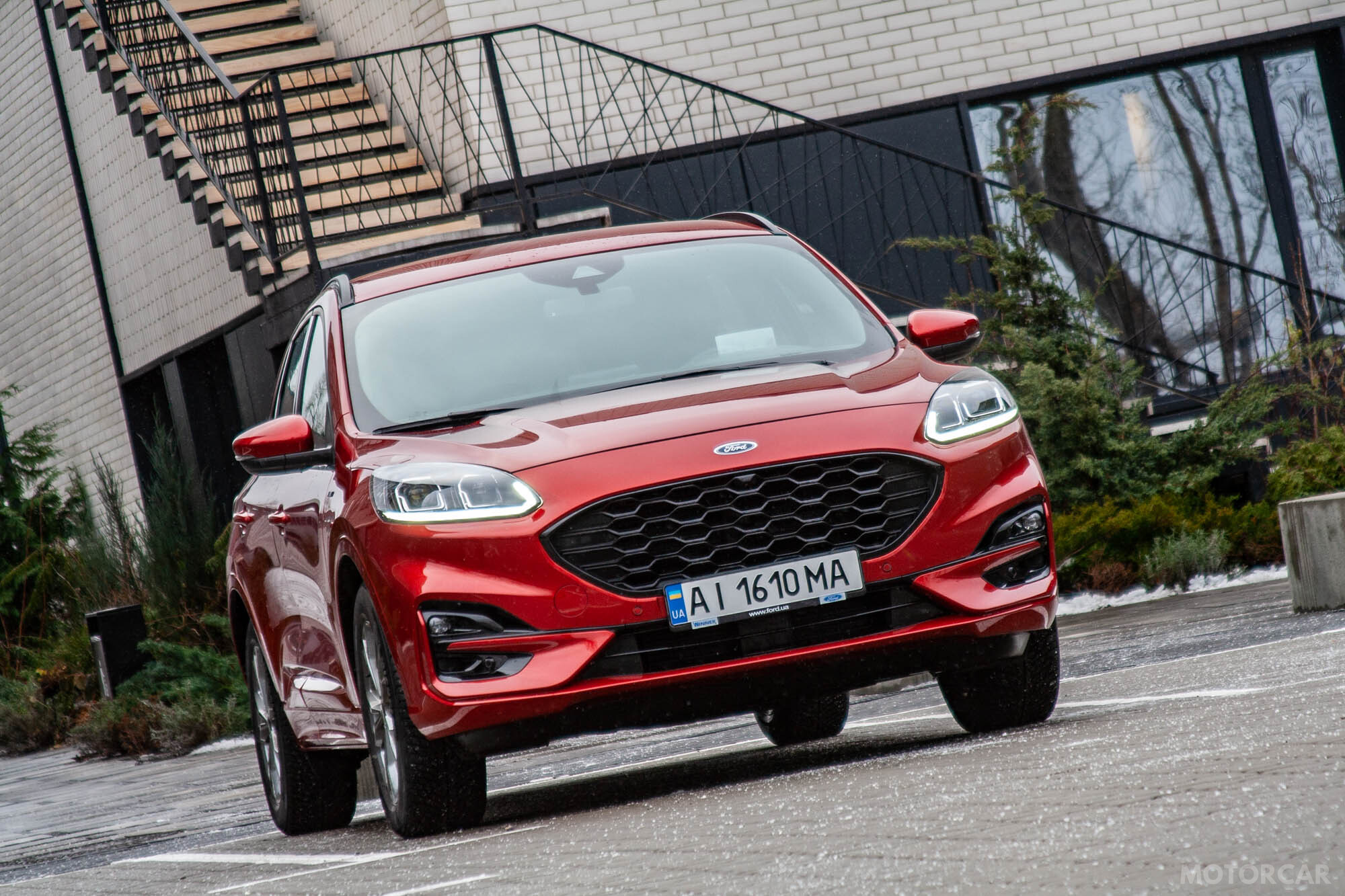Ford Kuga 2020 року