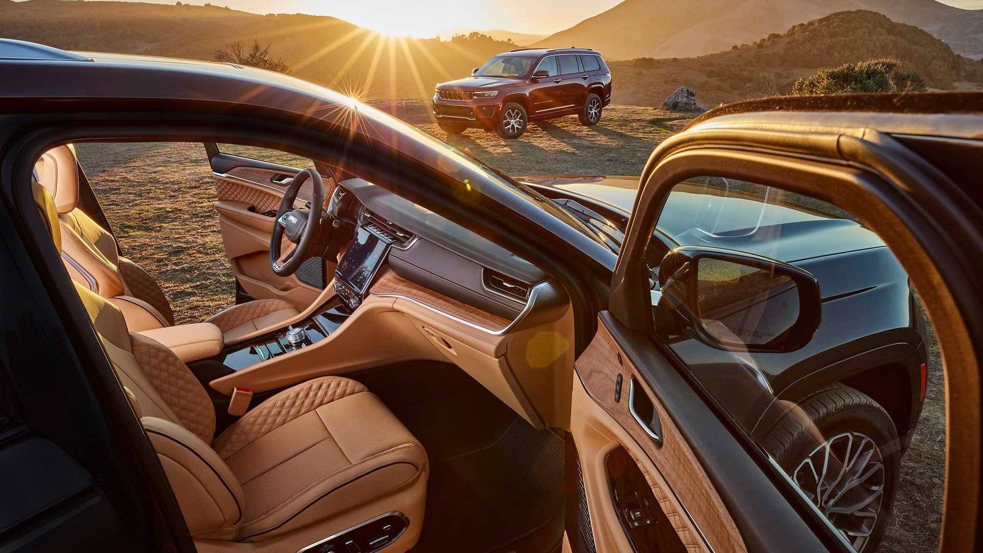 Jeep Grand Cherokee L 2021 року
