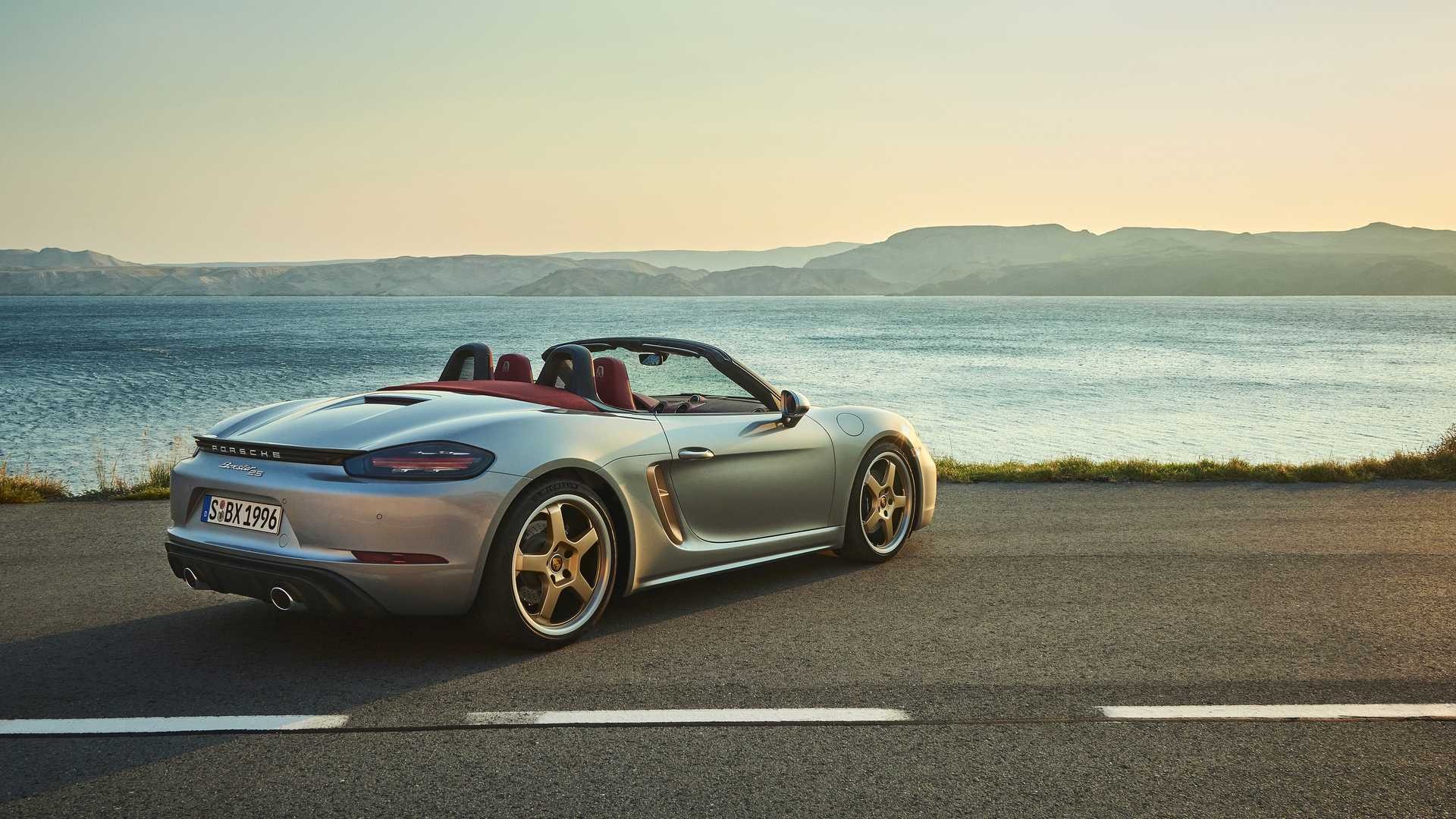 Porsche Boxster 25 2021 року