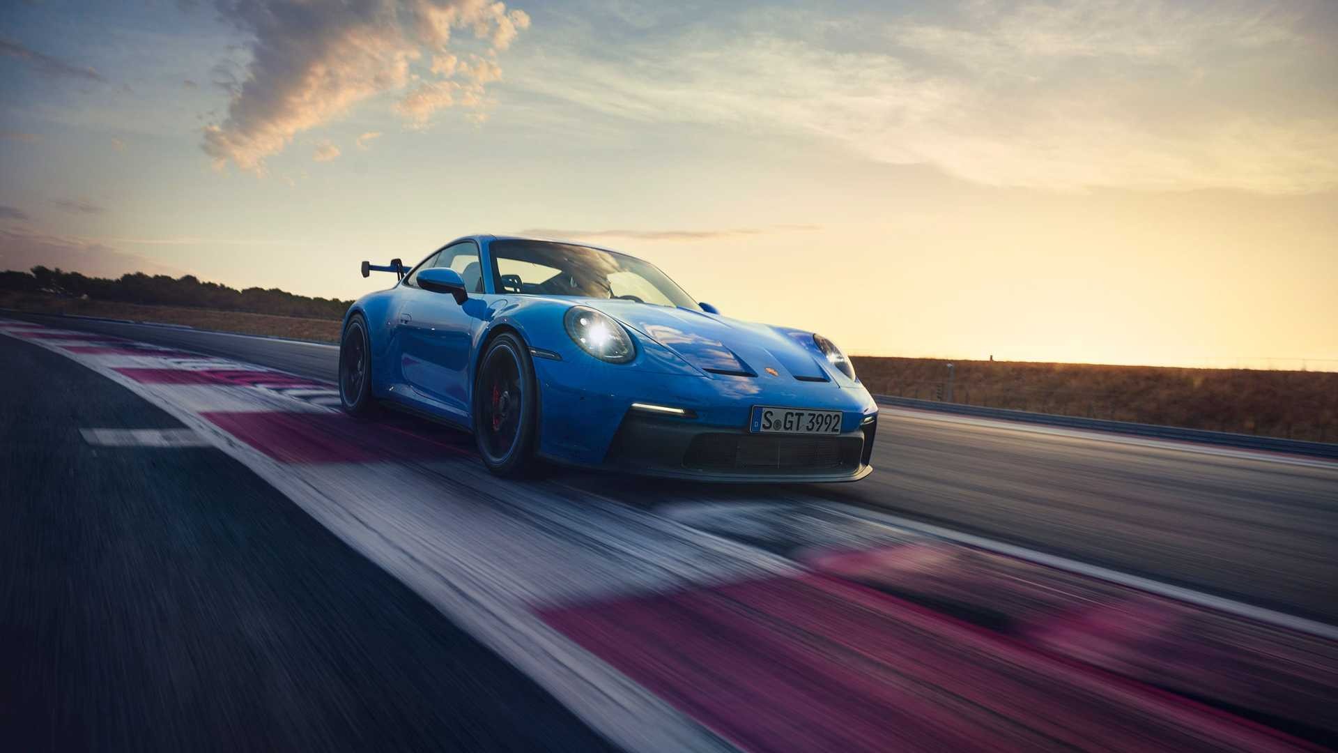 Porsche 911 GT3 2021 року