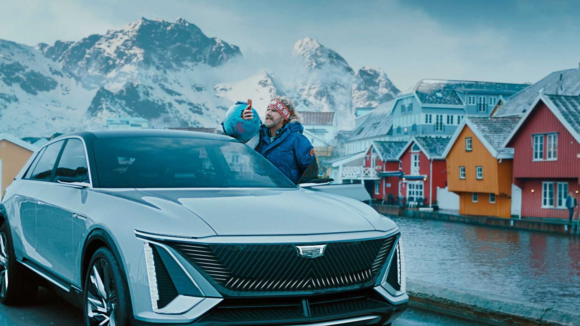 Вілл Феррелл на Cadillac Lyriq в рекламі