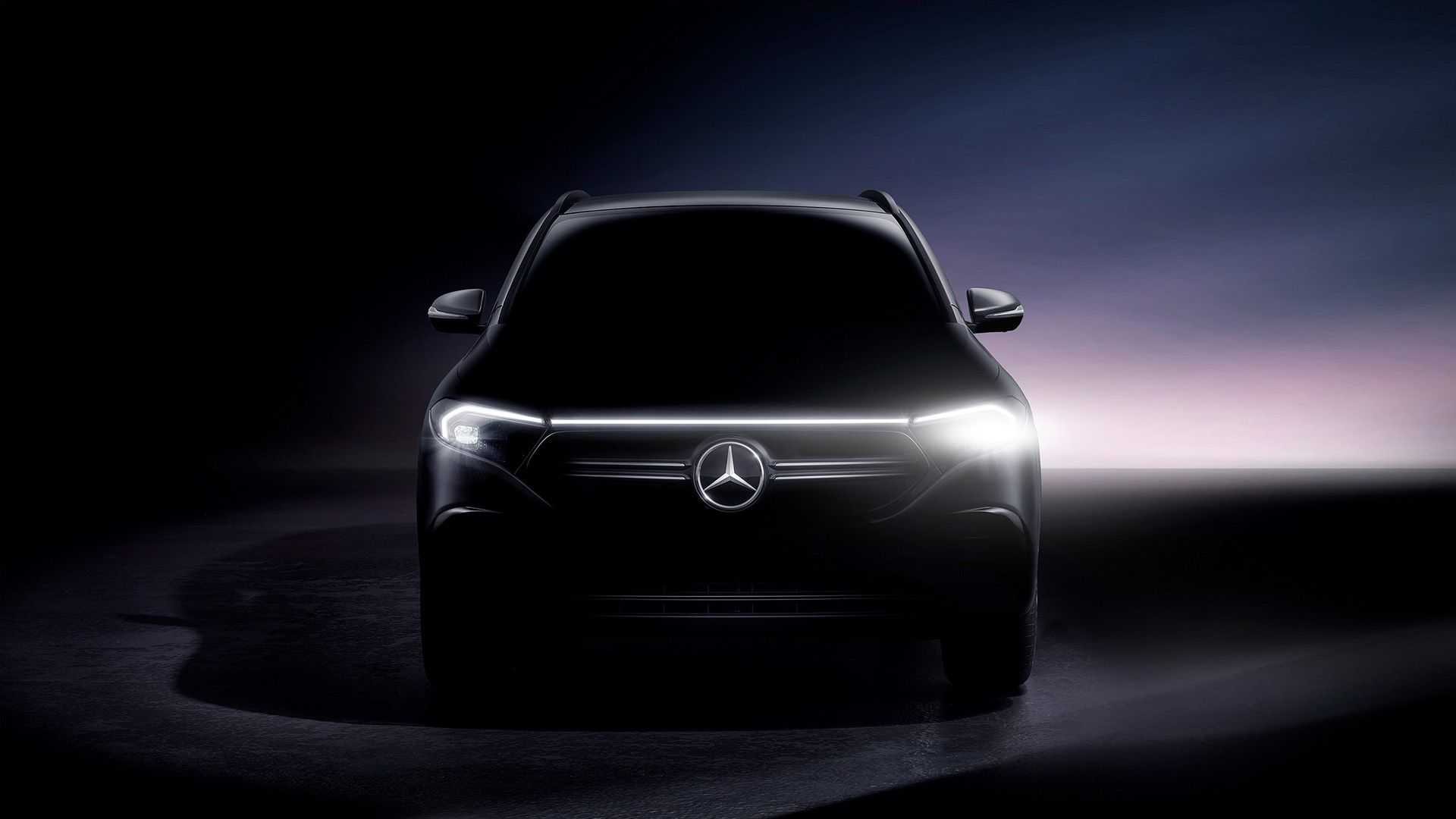 Mercedes Benz EQA 2021 року