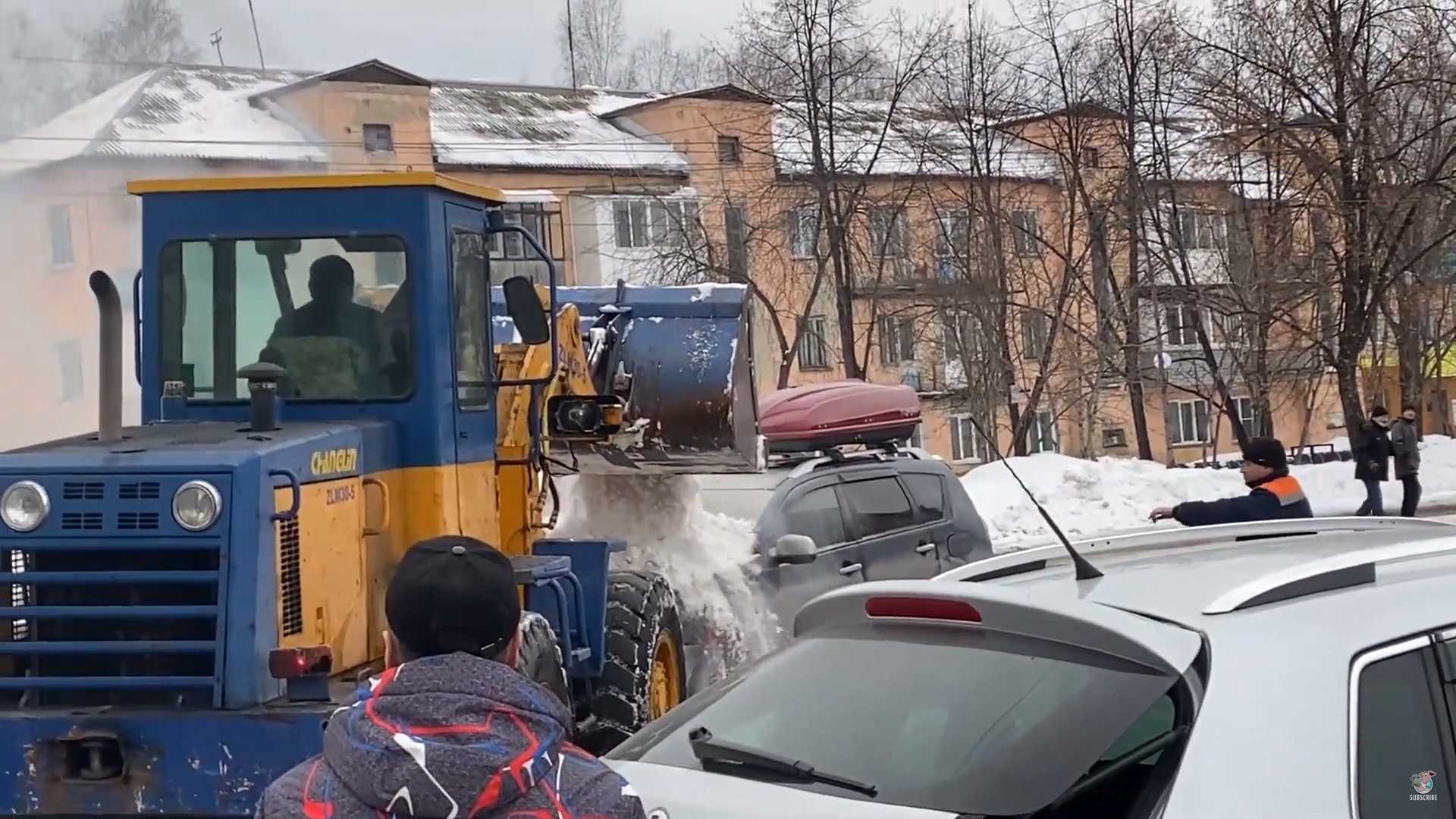 Mitsubishi Outlander у вогні