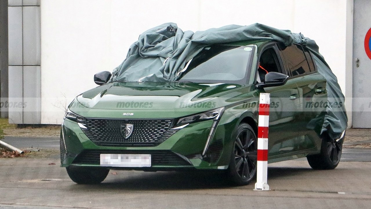 Peugeot 308 2021року