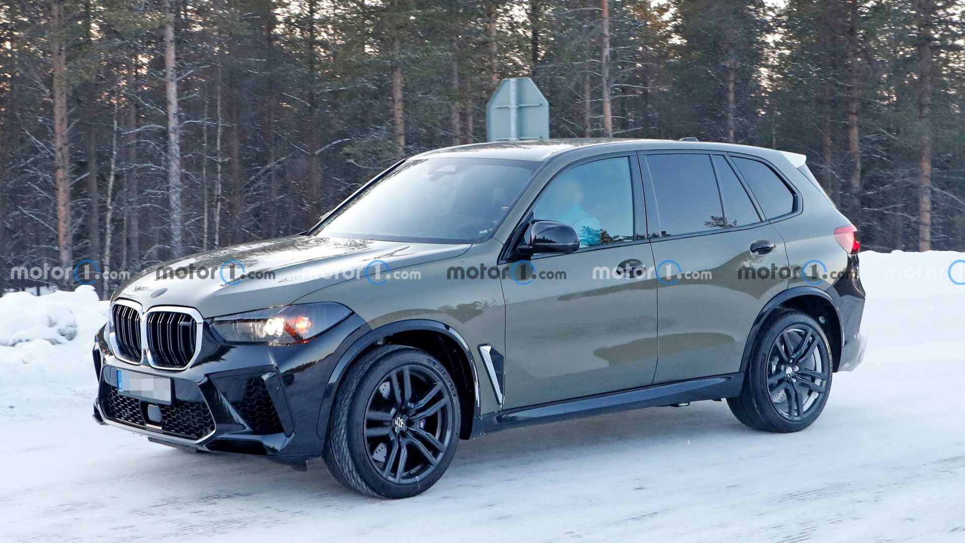 BMW X5 M 2022 року