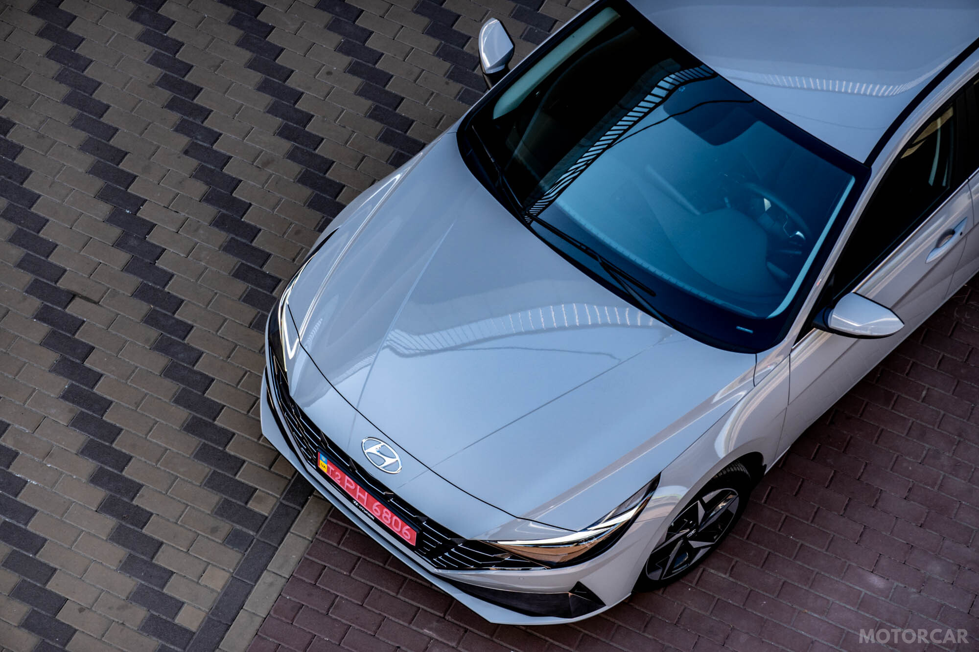 Hyundai Elantra 2021 року