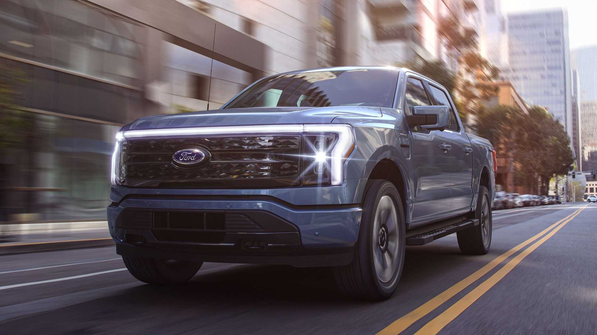 Ford F-150 Lightning 2022 року