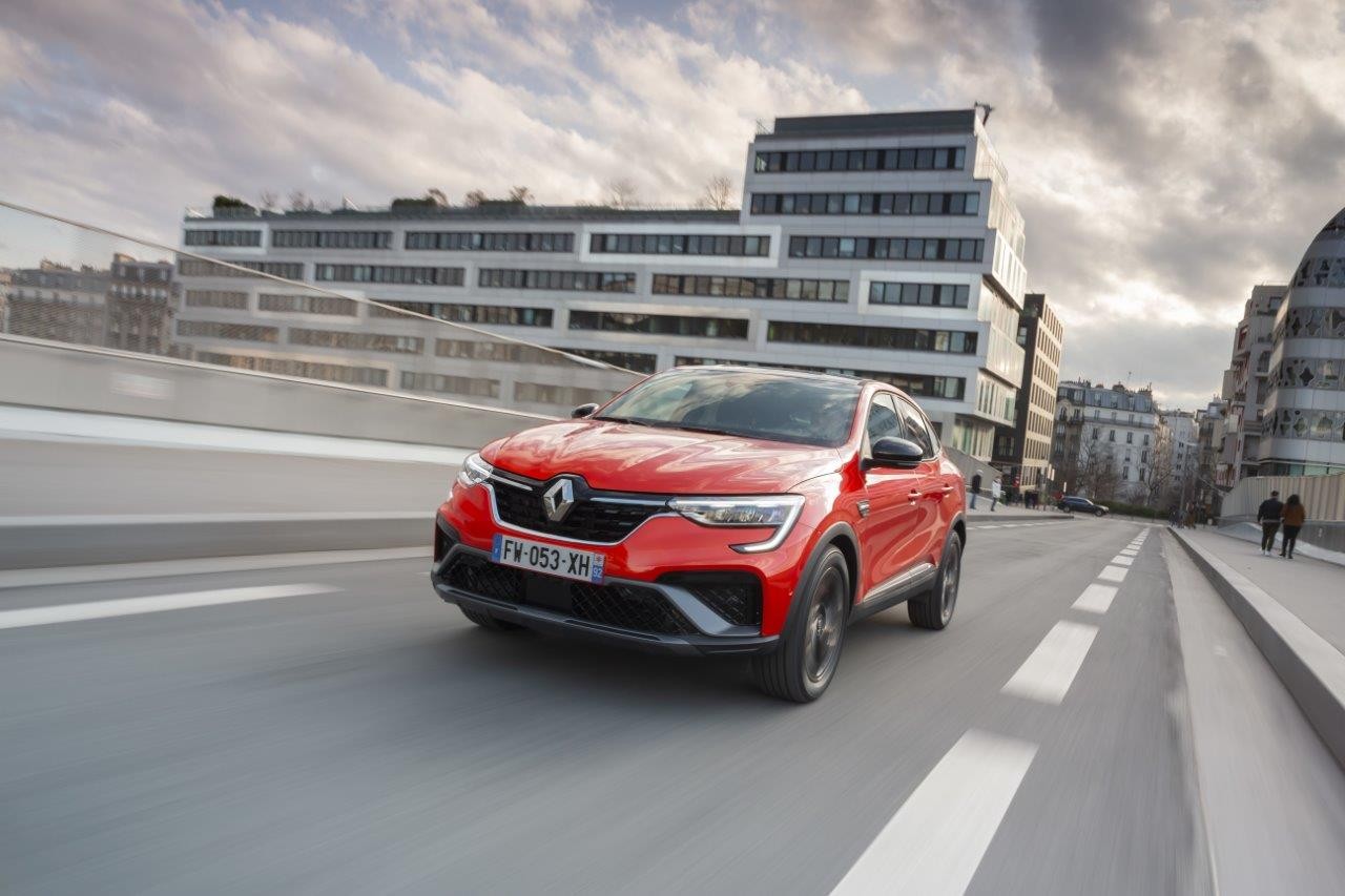 Renault Arkana 2021 року
