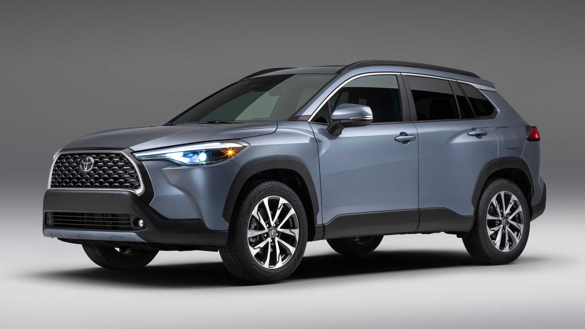 Toyota Corolla Cross 2022 року