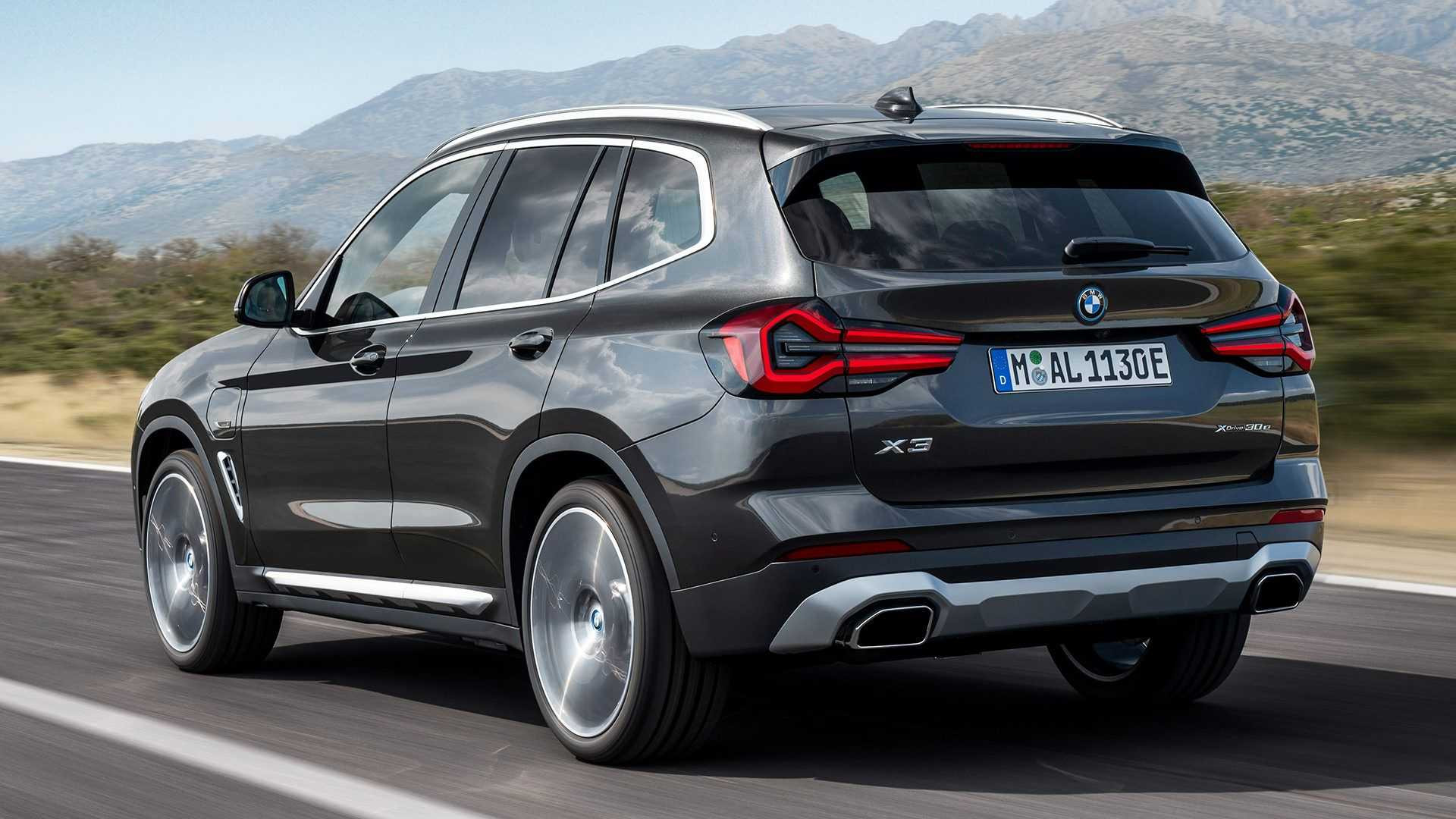BMW X3 2021 року