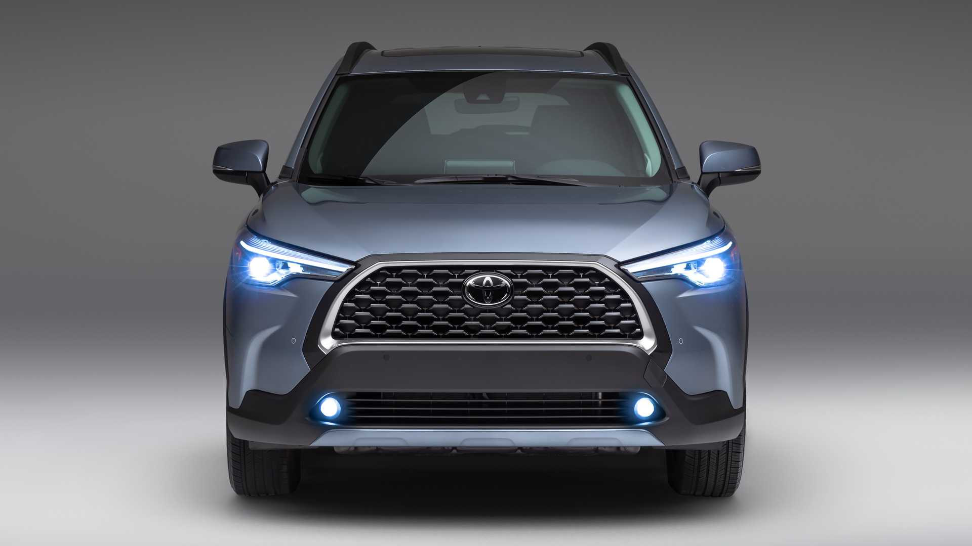 Toyota Corolla Cross 2022 року