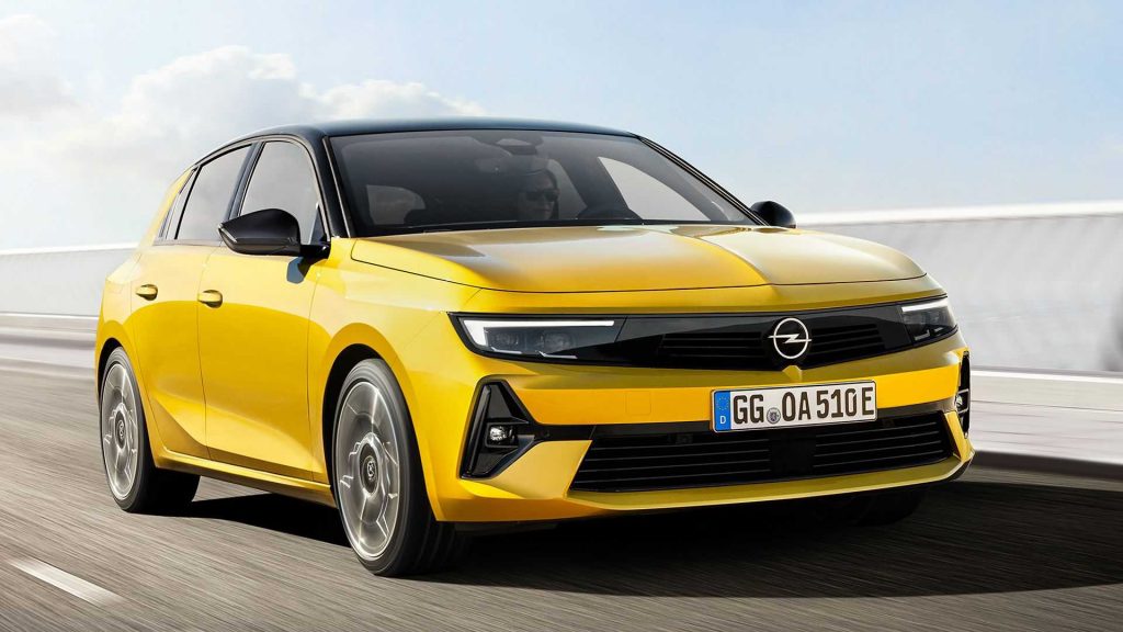 Opel Astra 2021 року