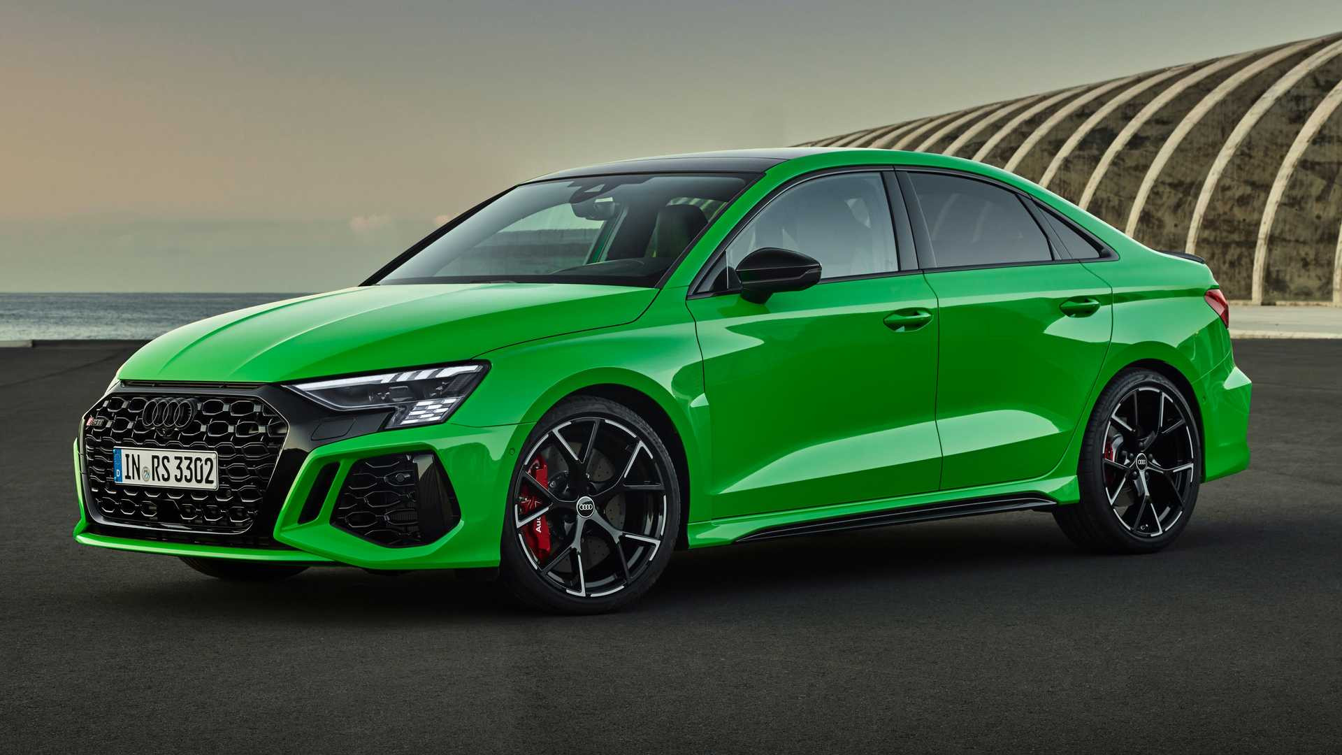Audi RS 3 2022 року