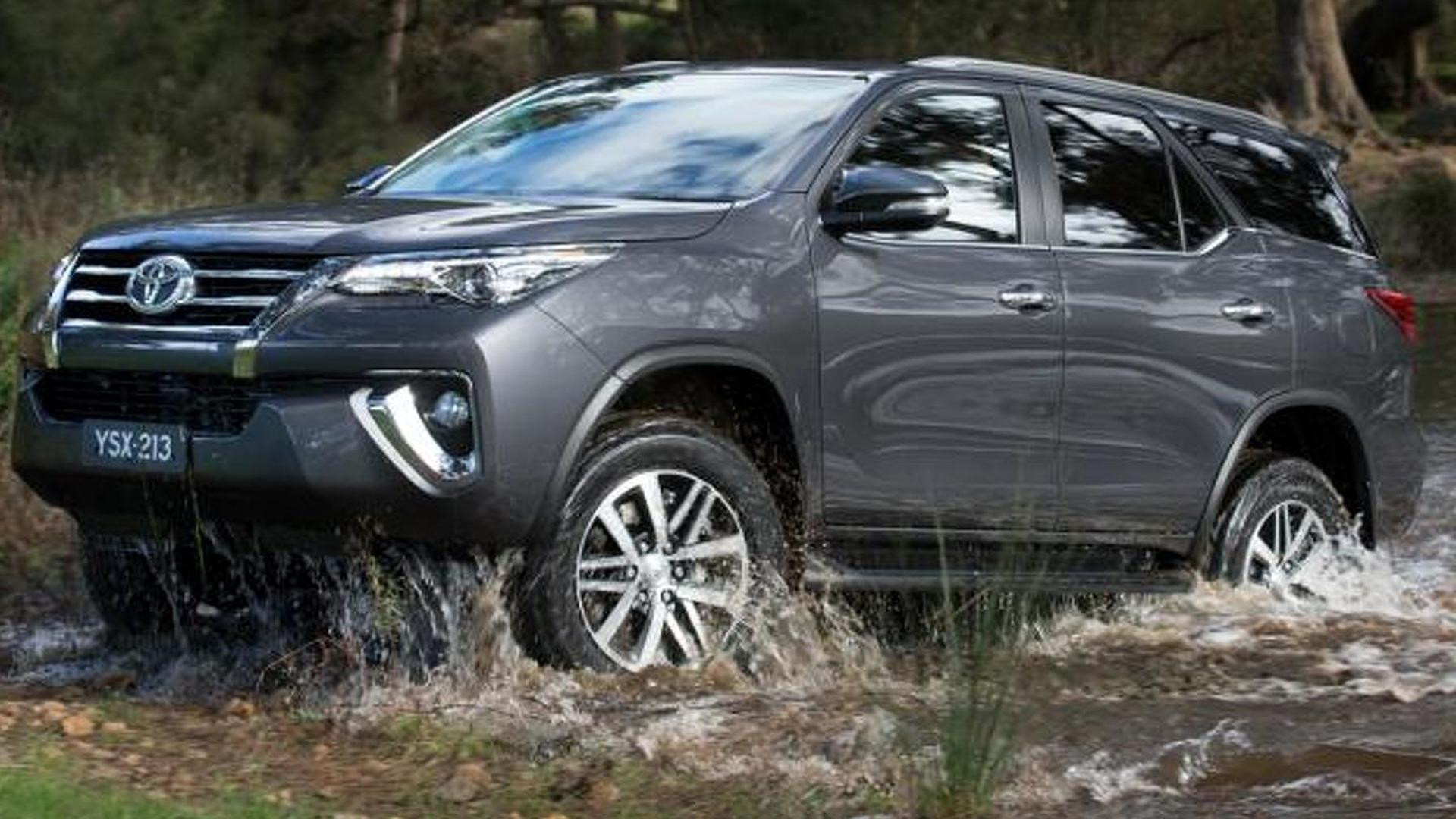 Toyota Fortuner 2015 року