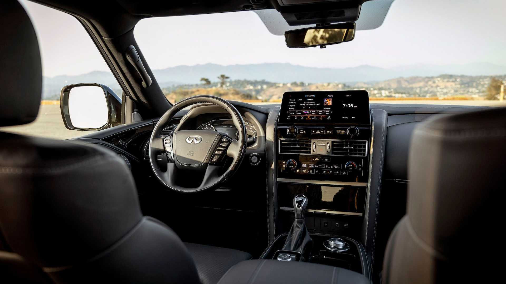 Infiniti QX80 2022 року