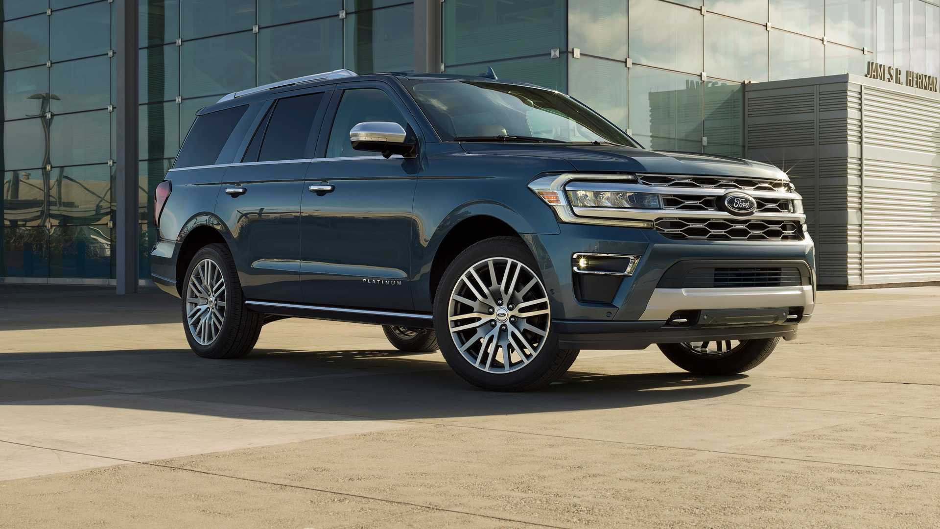 Ford Expedition Platinum 2022 року