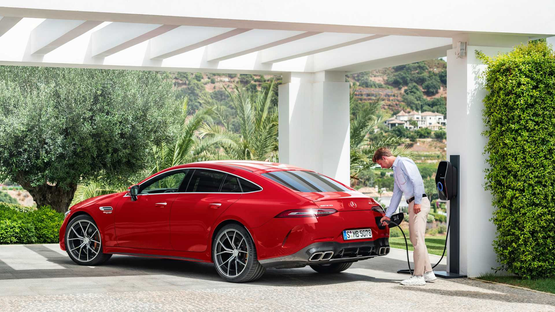 Mercedes AMG GT 63 S E Performance