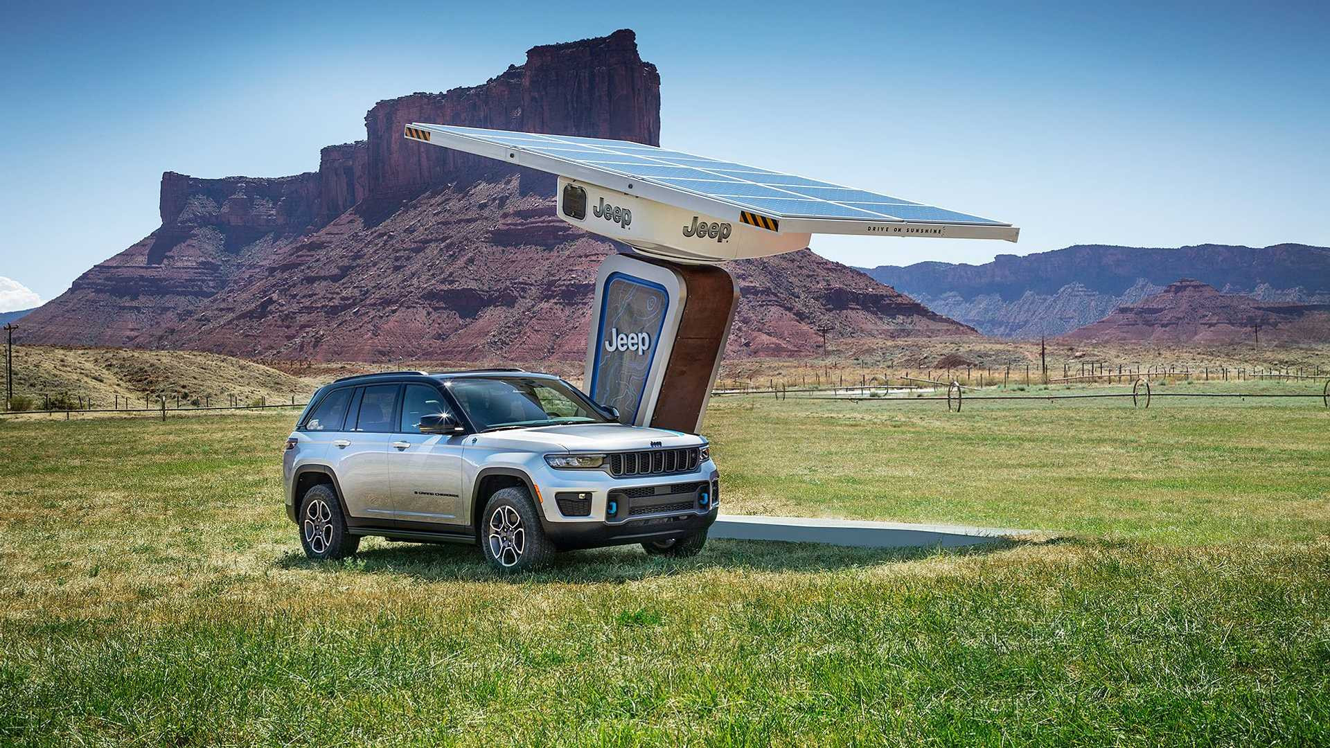 Jeep Grand Cherokee 2022 року