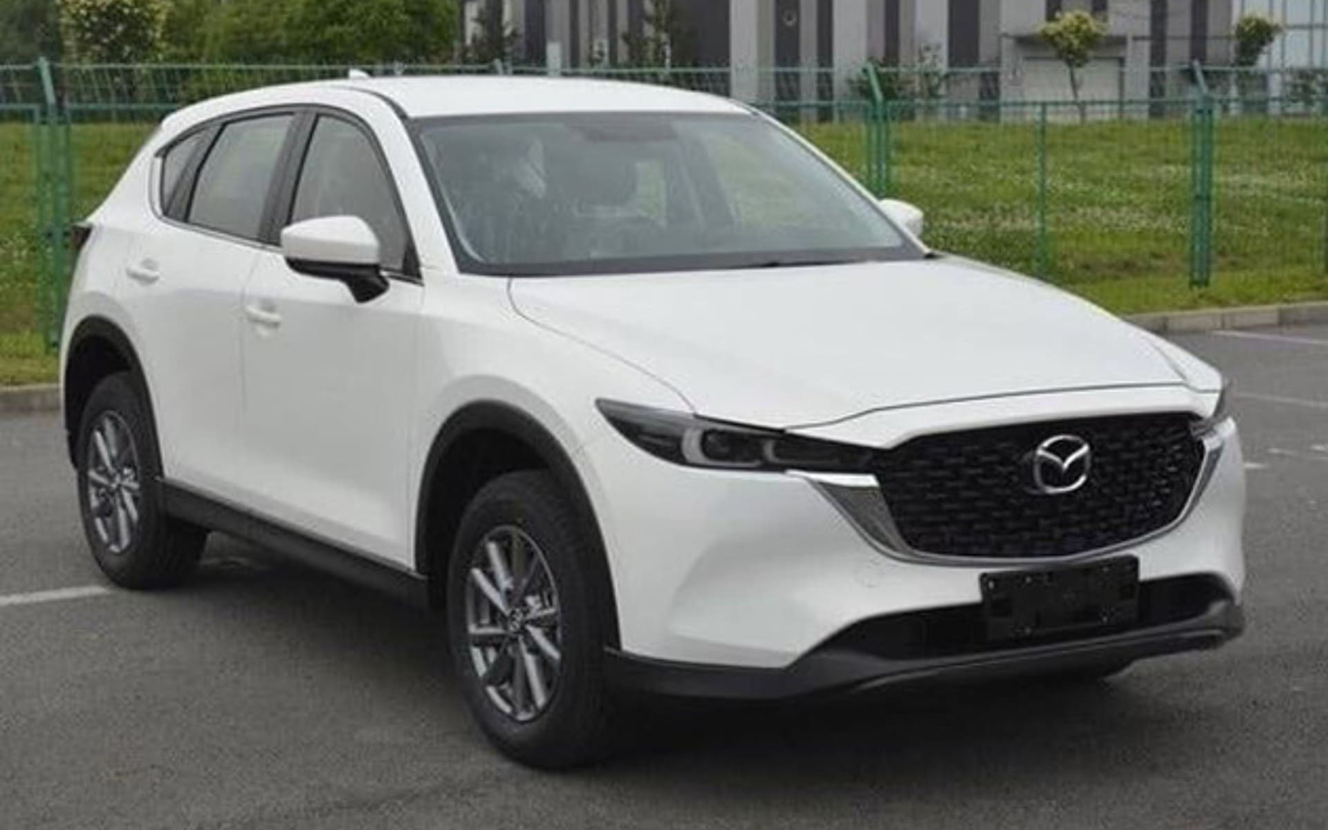 Mazda CX-5 2022 року