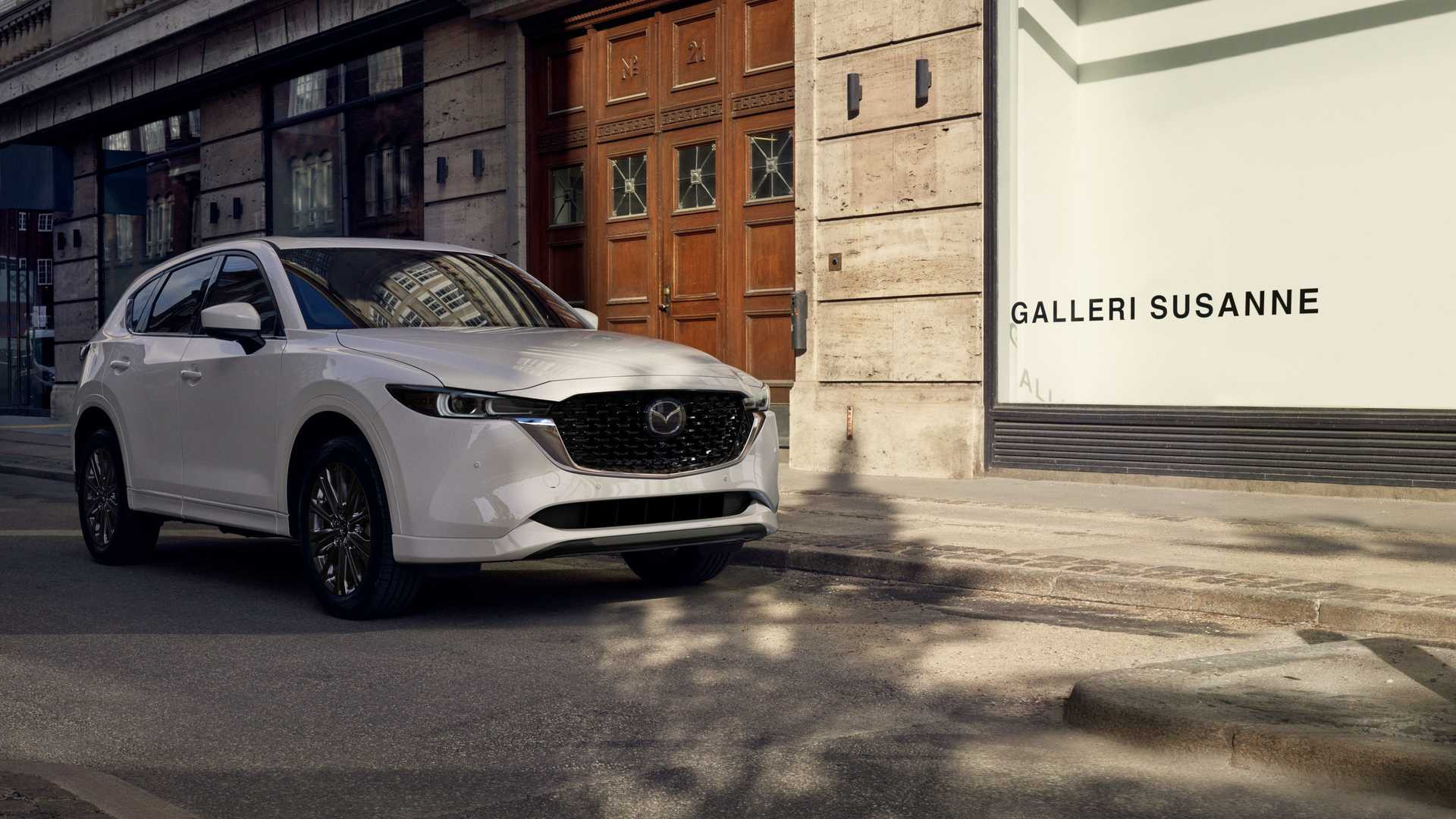 Mazda CX-5 2022 року