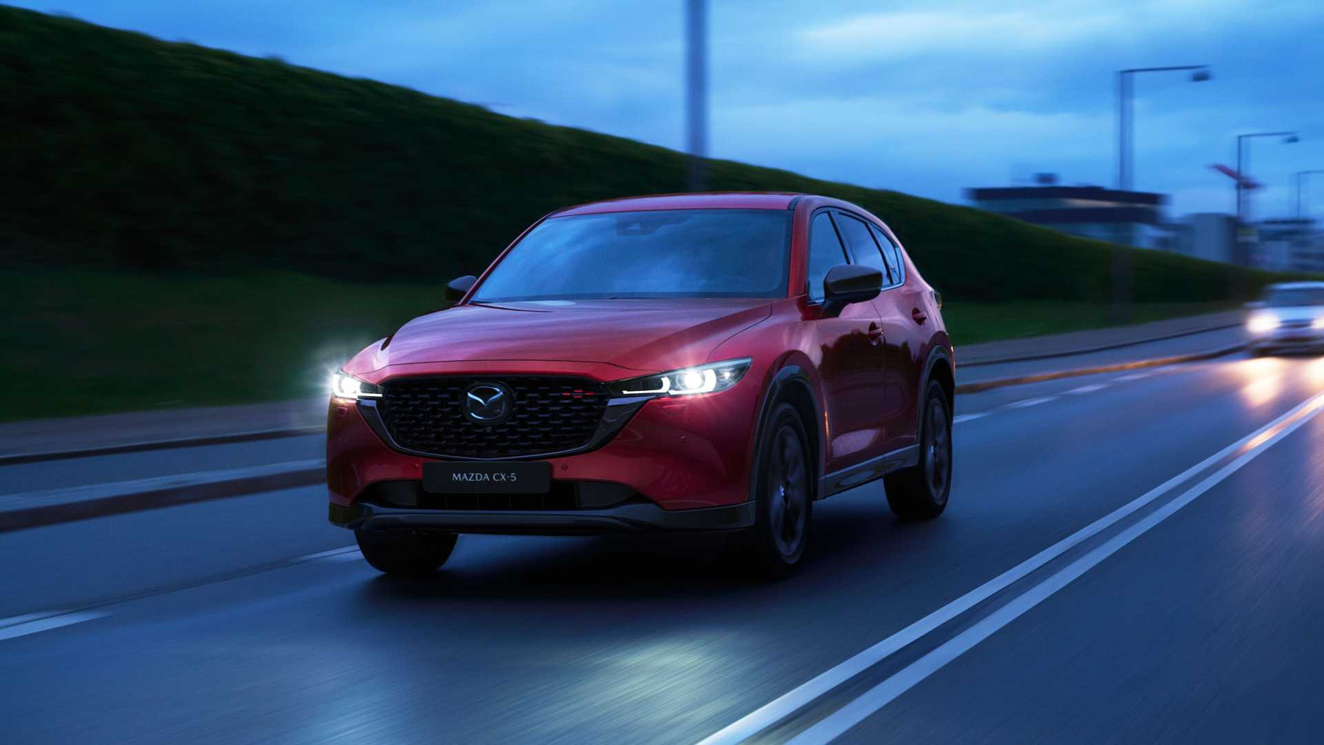 Mazda CX-5 2022 року