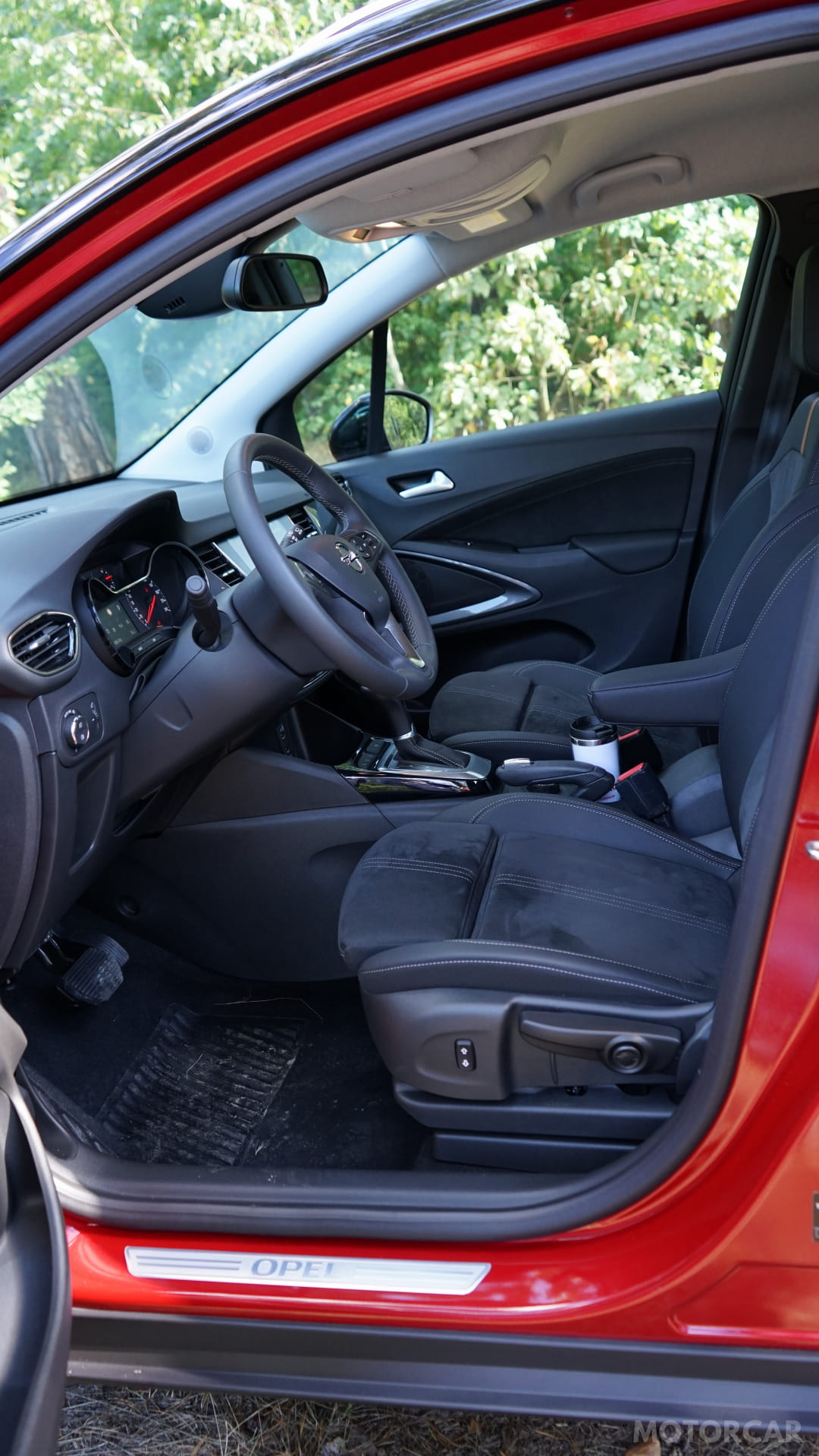 Opel Crossland 2021 року