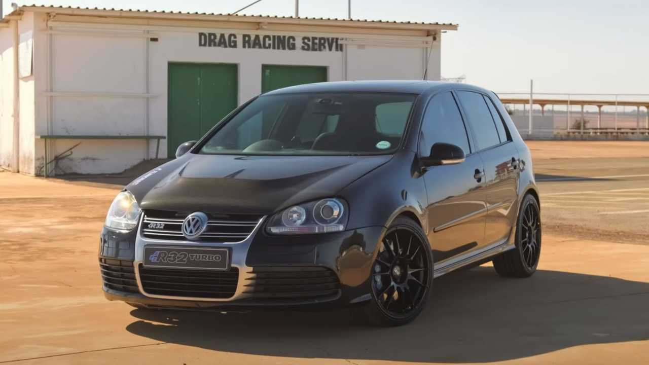 Volkswagen Golf R32