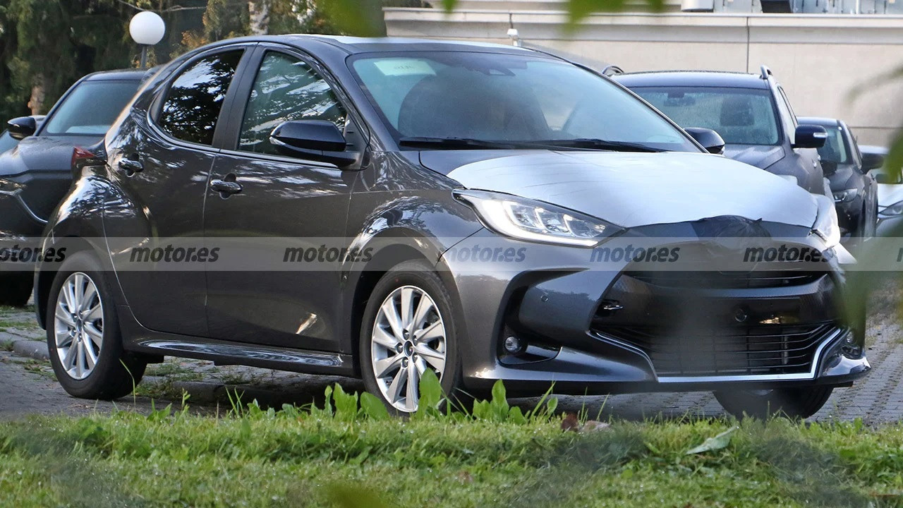 Toyota Yaris Mazda2