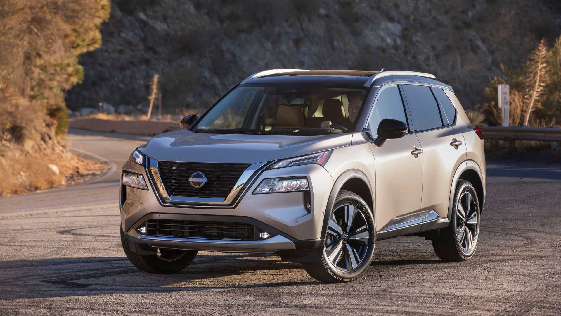 Nissan Rogue 2022 року