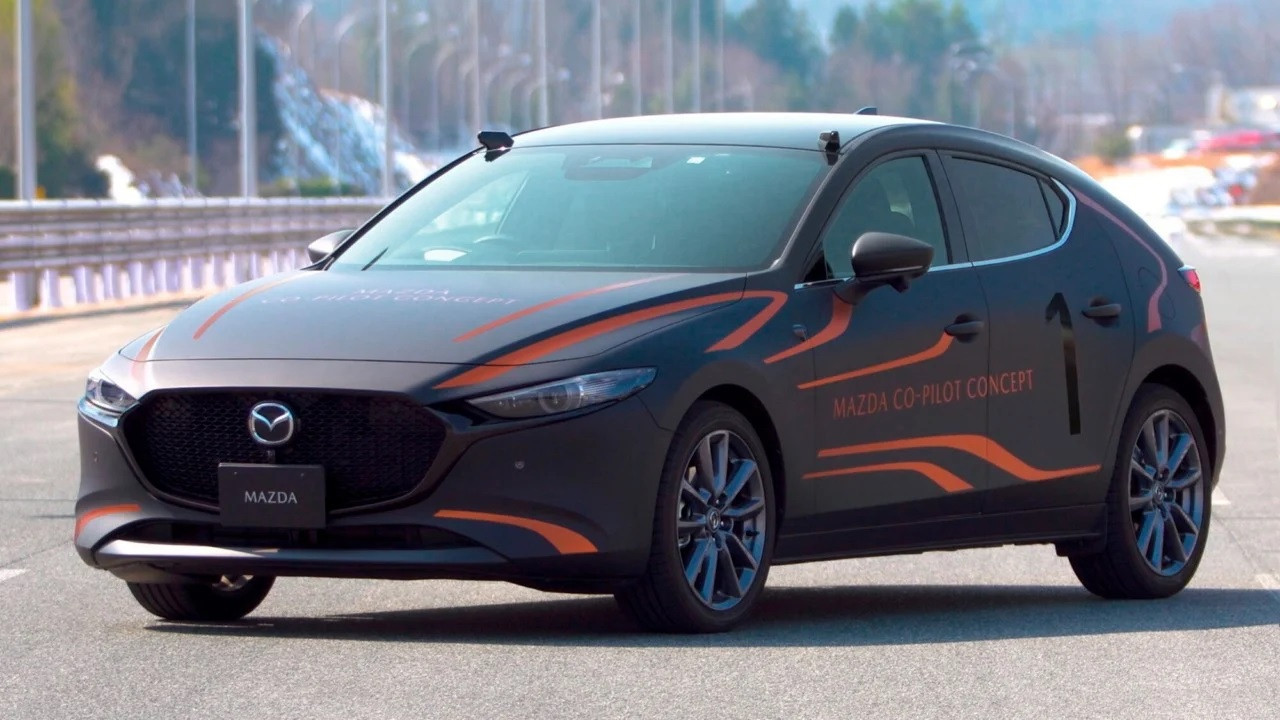 Mazda CO-PILOT 1.0