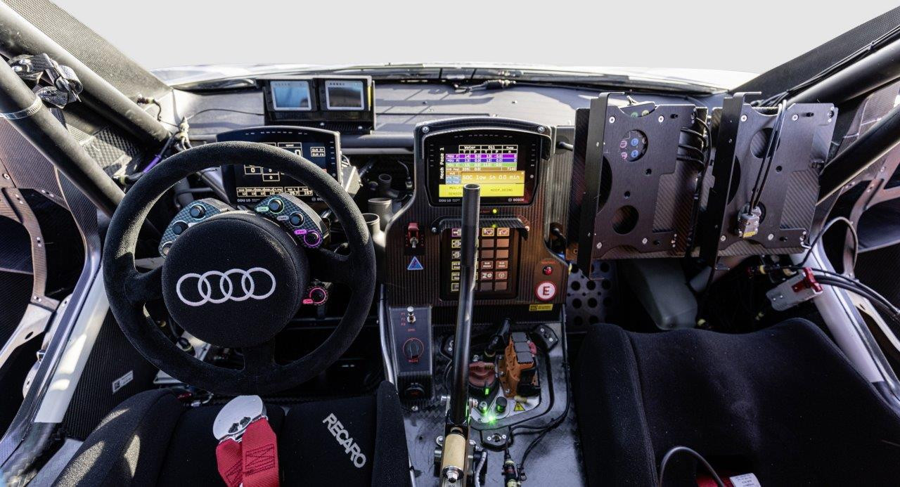 Audi RS Q e-tron 2022 року