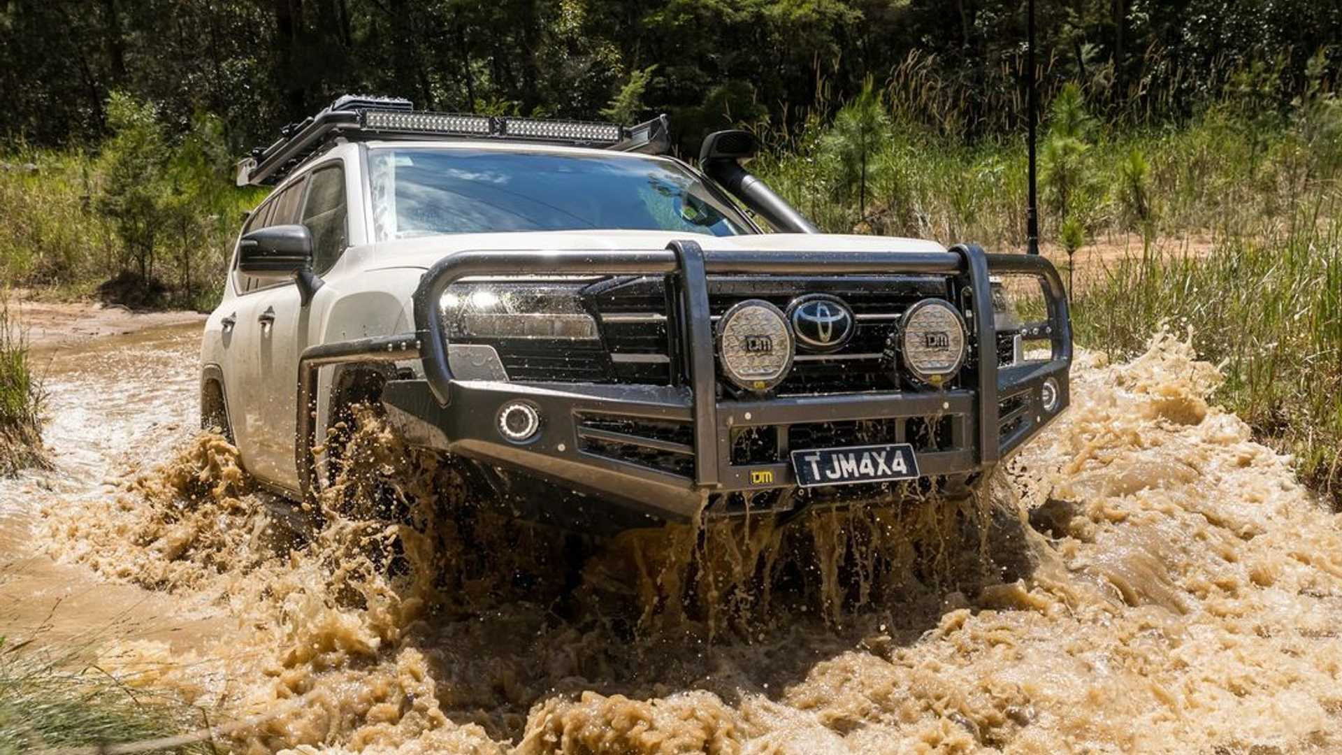 Toyota Land Cruiser 300
