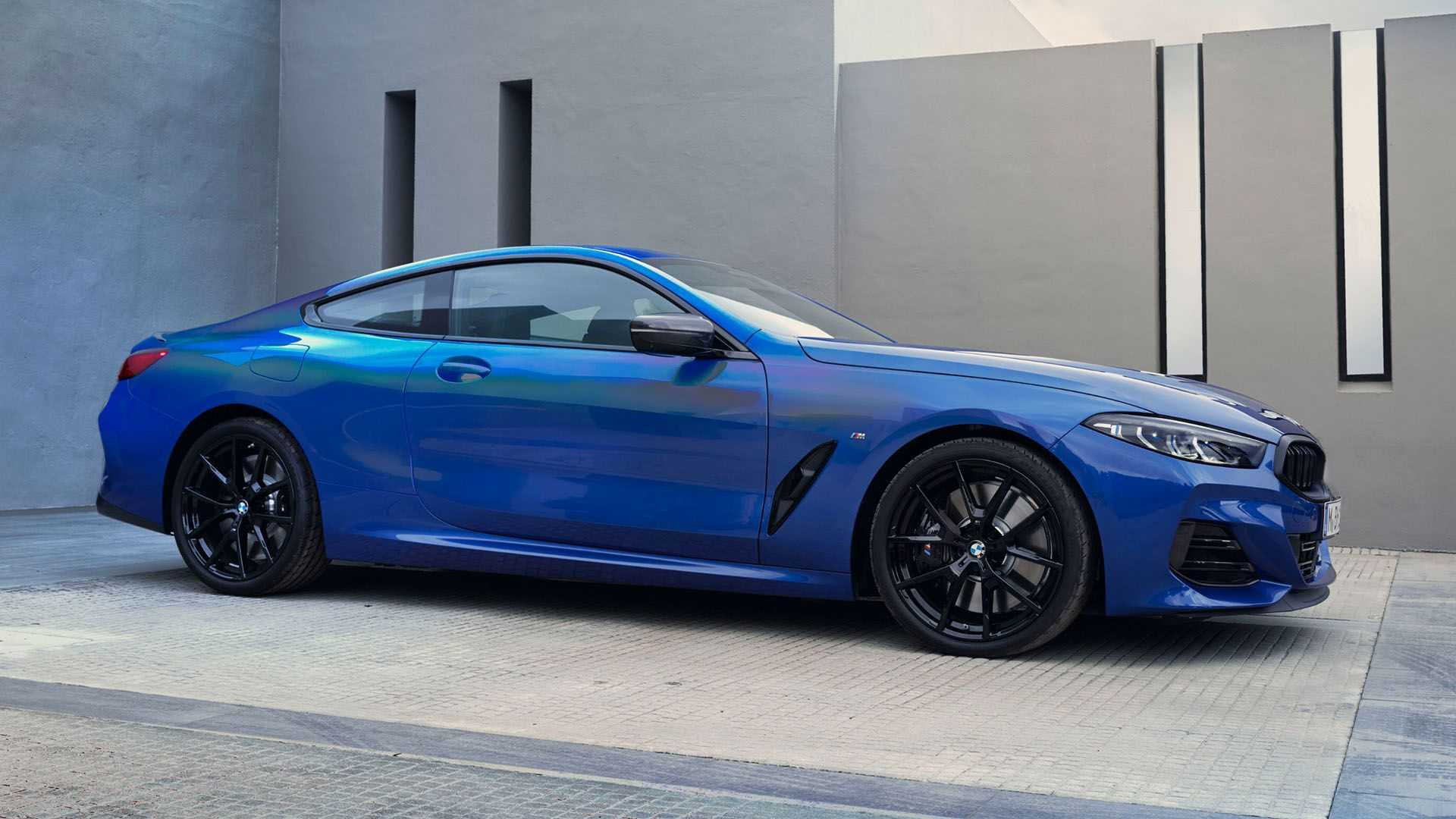 BMW 8 серія (купе) 2022 року