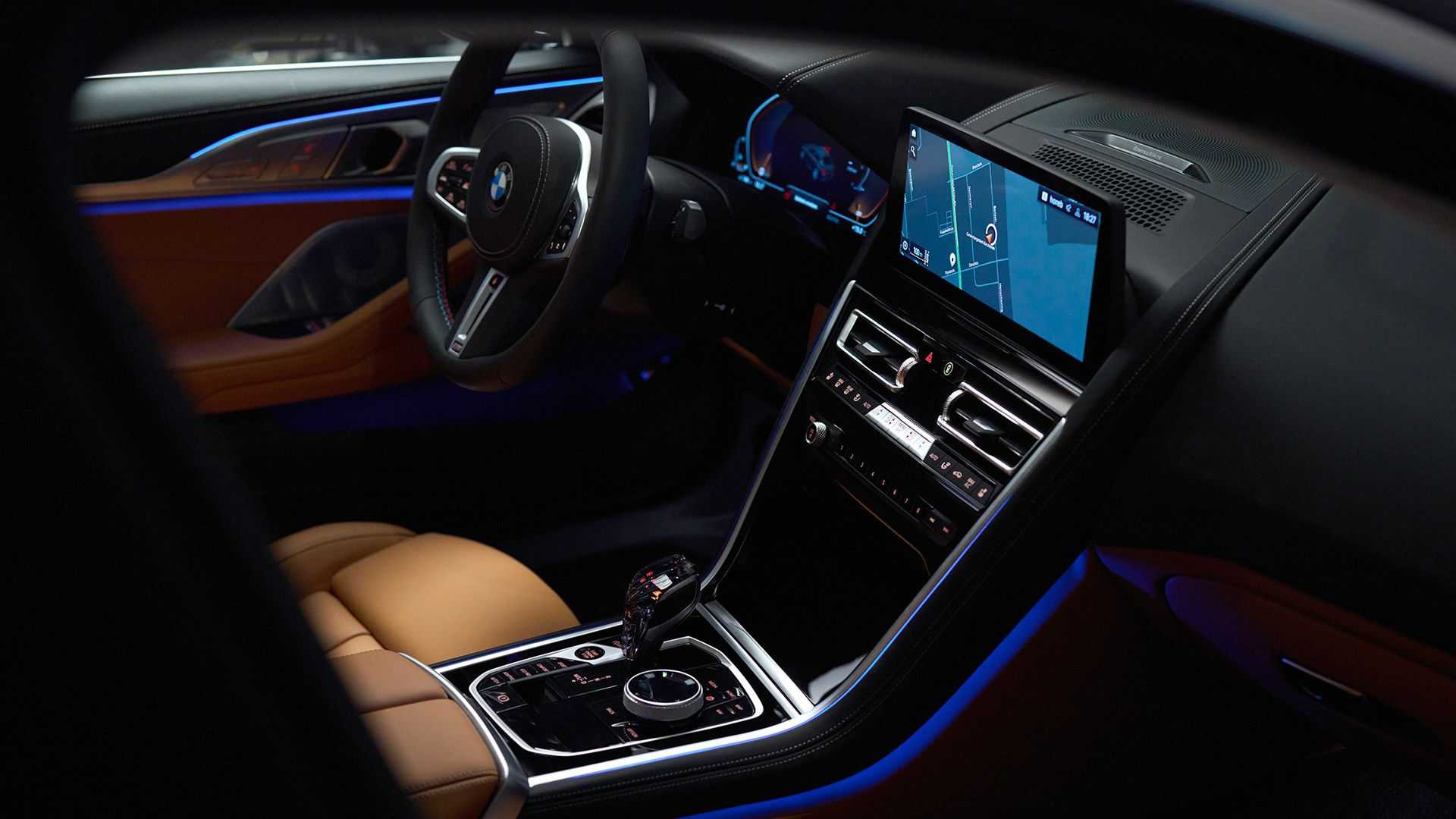 BMW 8 серія (грандкупе) 2022 року