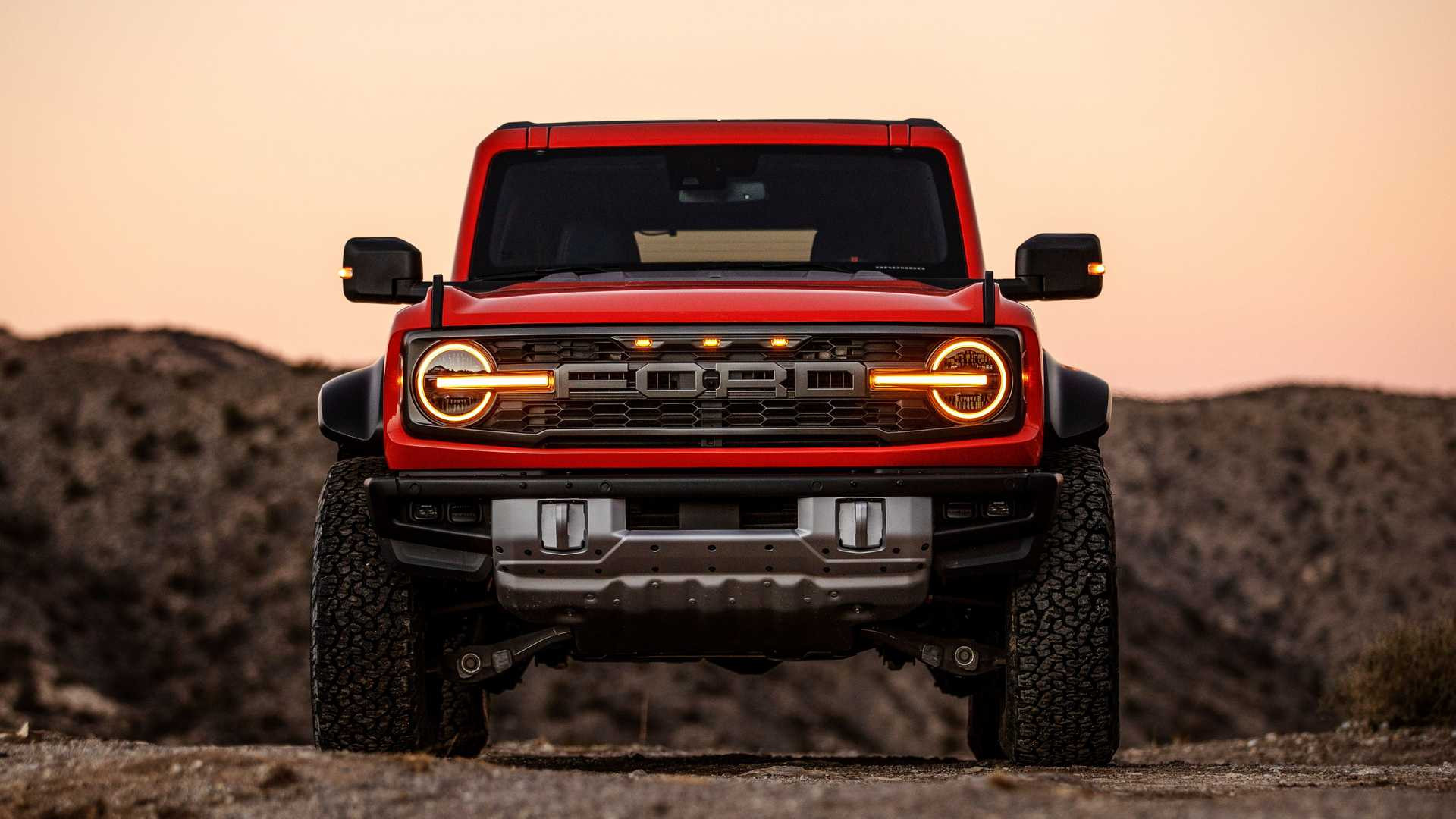 Ford Bronco Raptor 2022 року