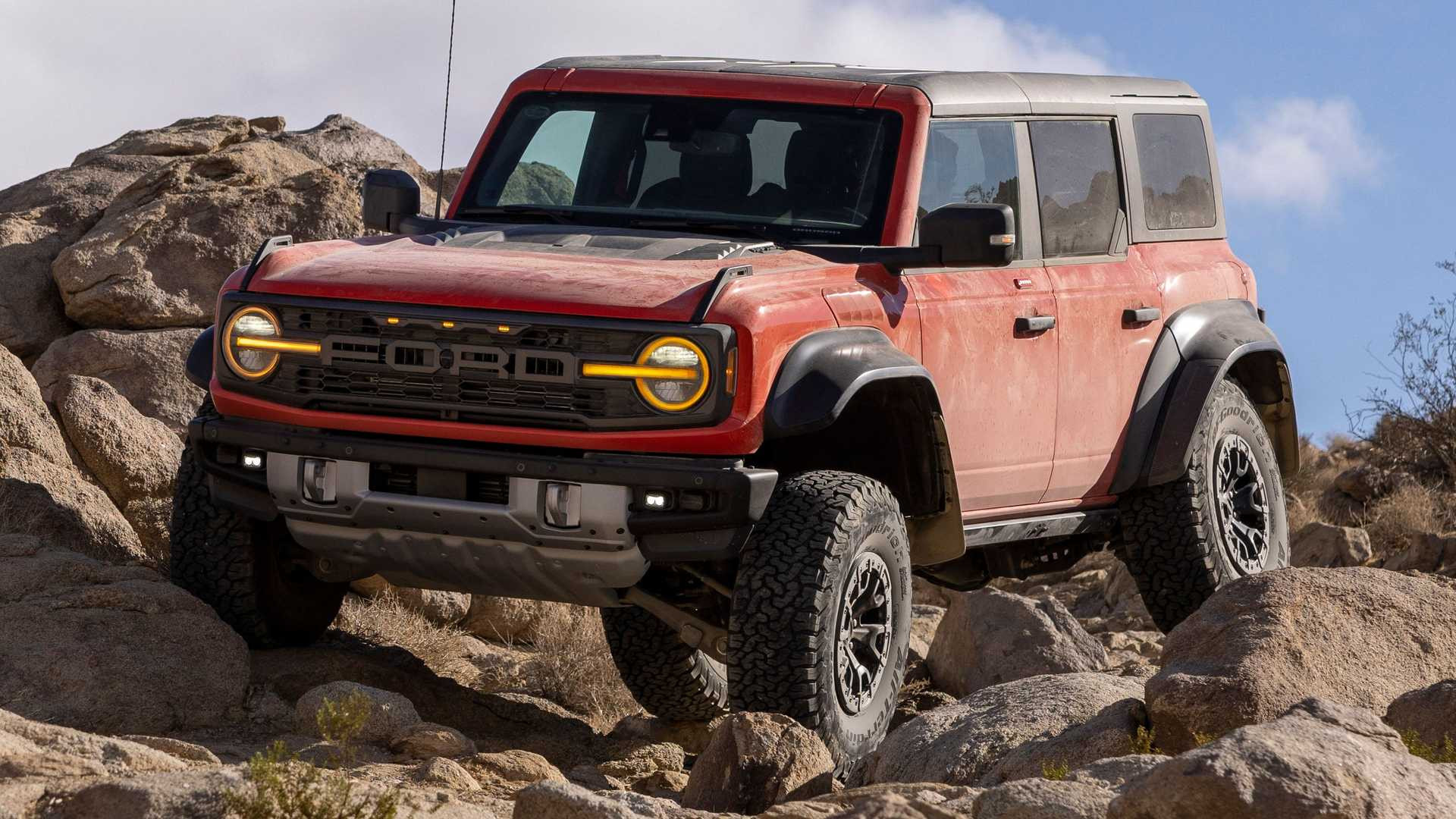 Ford Bronco Raptor 2022 року