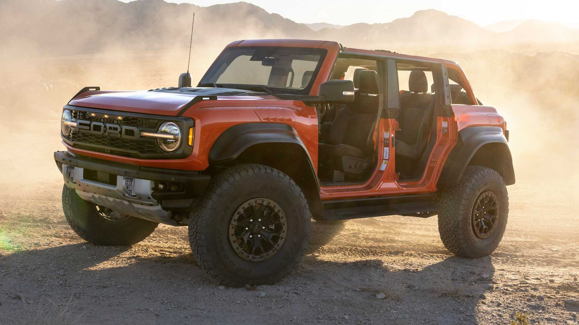 Ford Bronco Raptor 2022 року