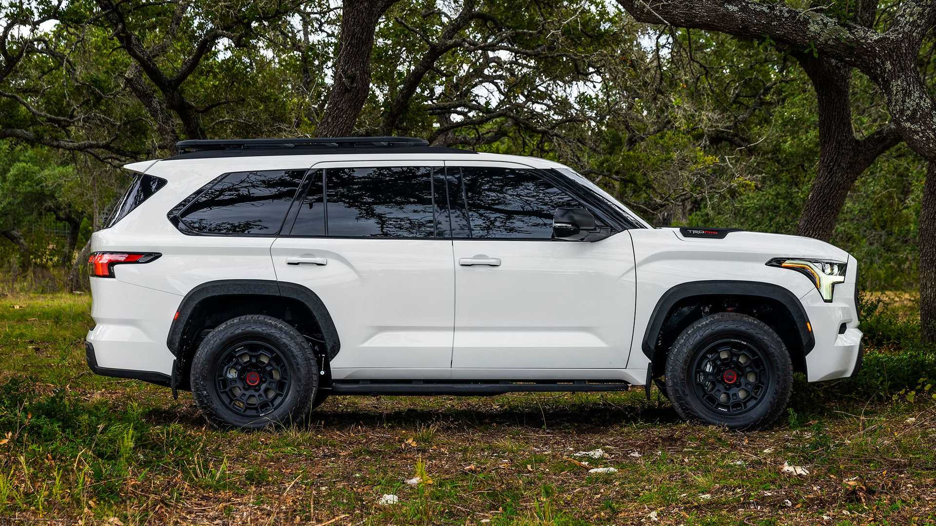 Toyota Sequoia TRD Pro 2023 року