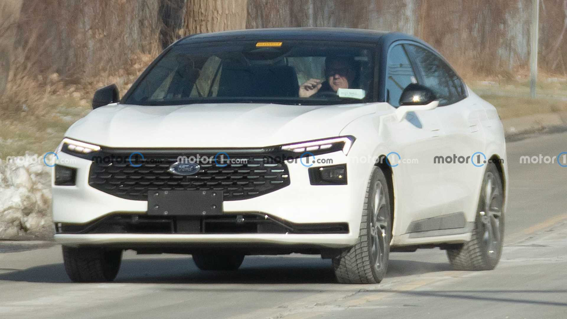 Ford Mondeo / Fusion 2023 року