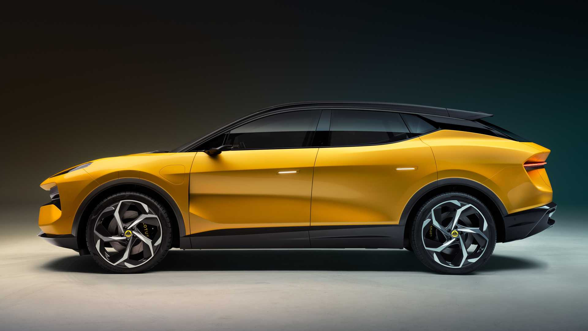 Lotus Eletre
