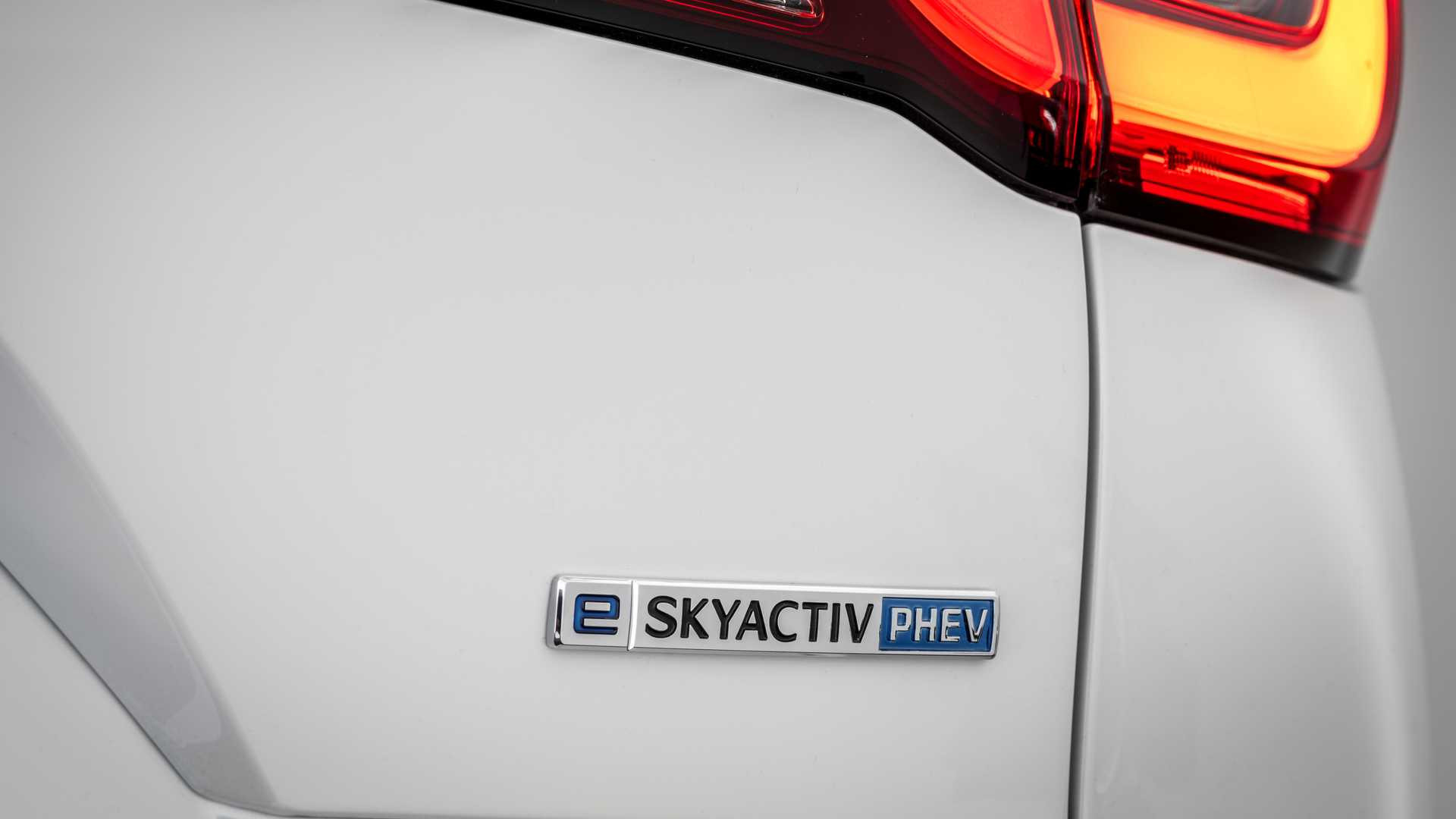 Mazda CX-60 2022 року