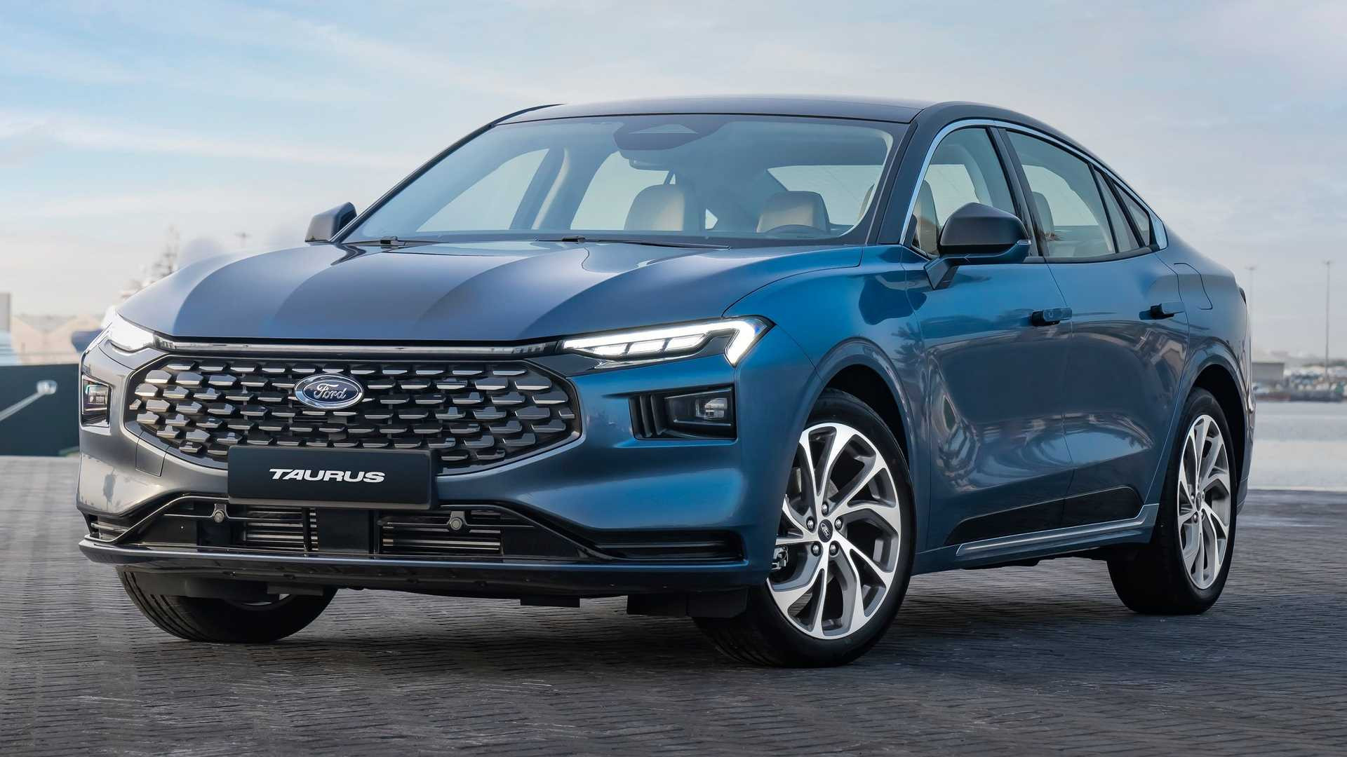 Ford Taurus 2023 року