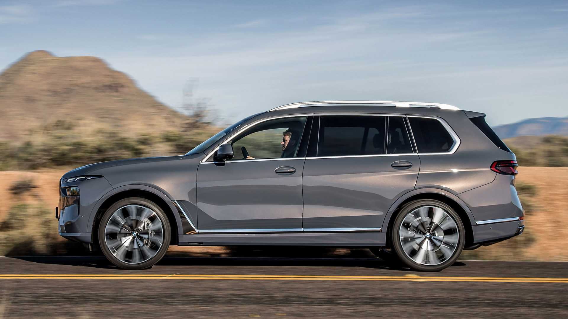 BMW X7 2022 року